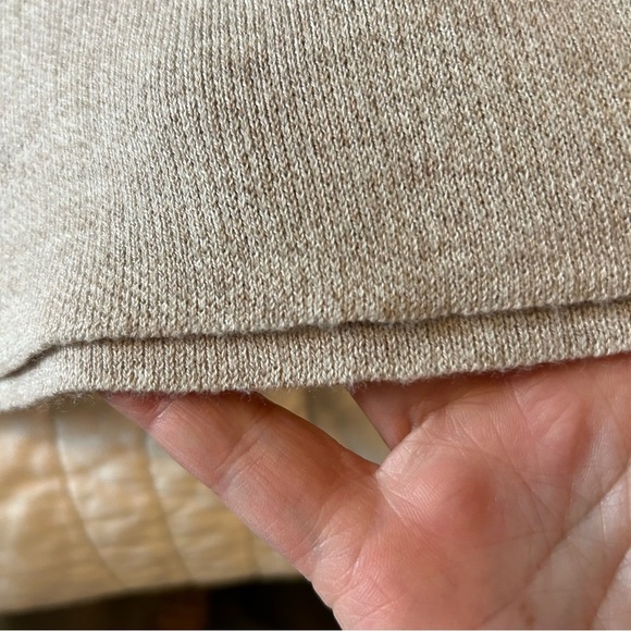 Lilla P Midi Wheat Knit Sweater Dress. Size Large. - Picture 9 of 13